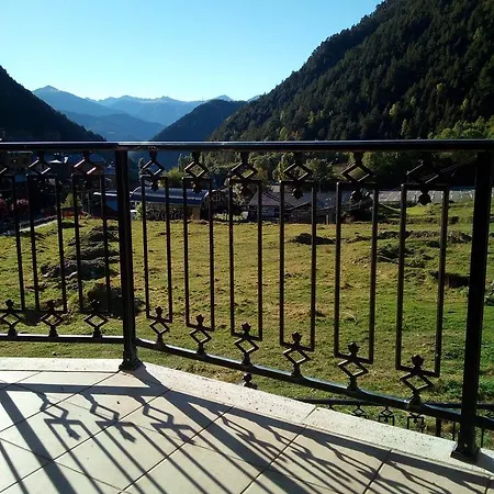 Apartment Arinsal Centre Village 7 *